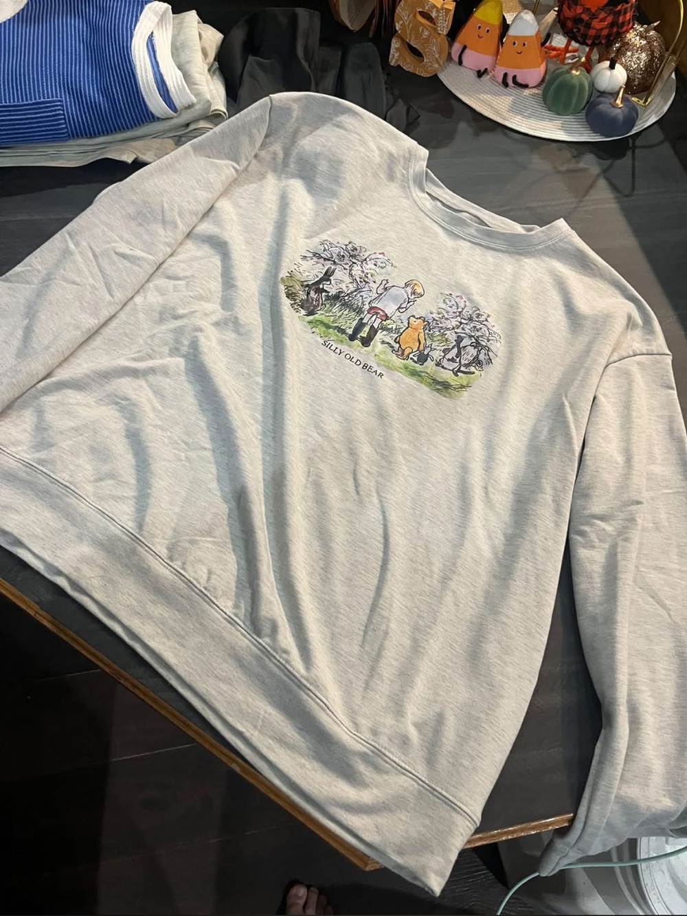 Light Gray Graphic Crewneck Sweater